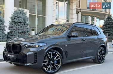 Внедорожник / Кроссовер BMW X5 2024 в Киеве