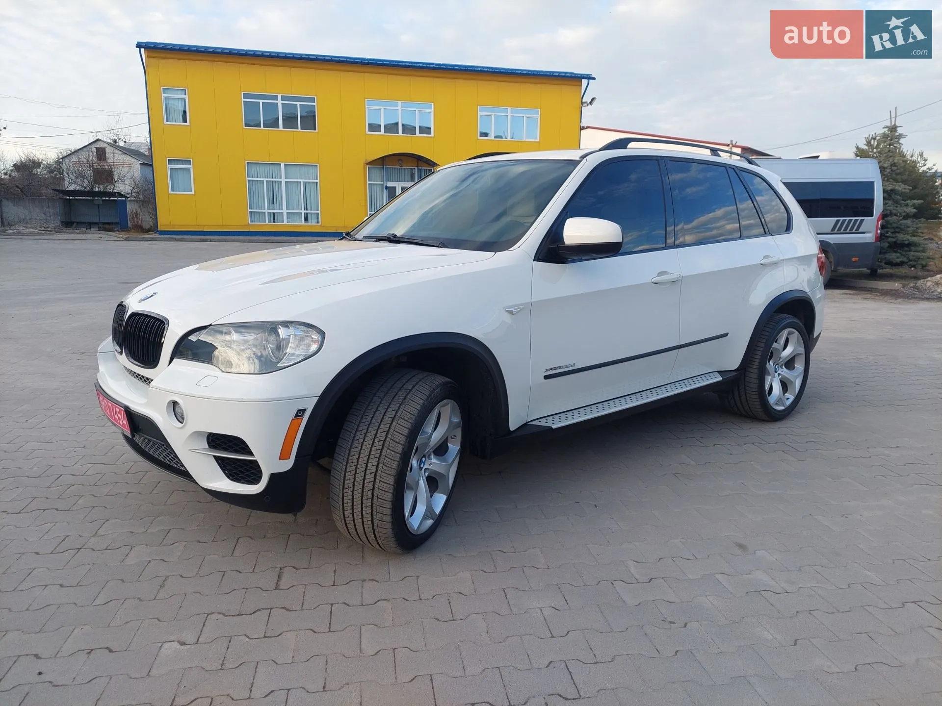 2011 BMW X5 - мініатюра 12