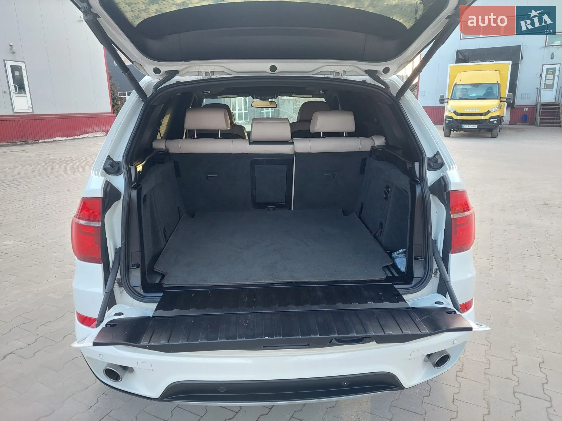 2011 BMW X5 - мініатюра 35