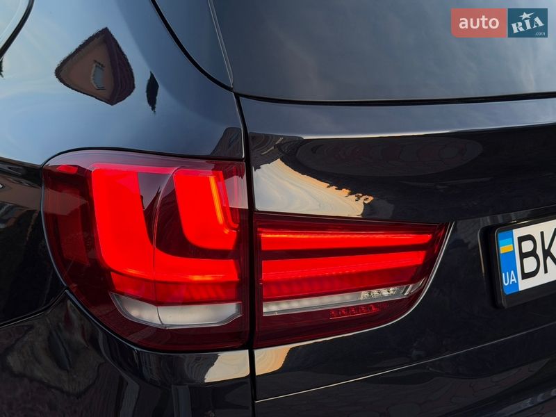 Внедорожник / Кроссовер BMW X5 2015 в Вараше