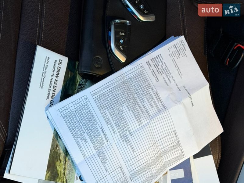 Внедорожник / Кроссовер BMW X5 2015 в Вараше