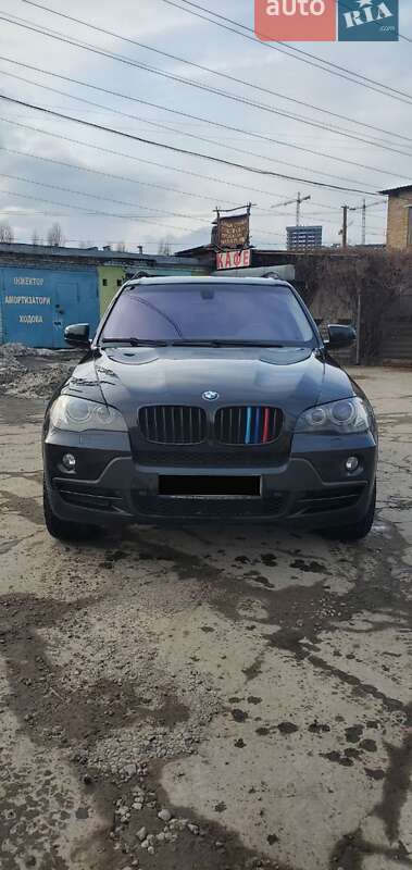 Внедорожник / Кроссовер BMW X5 2007 в Киеве