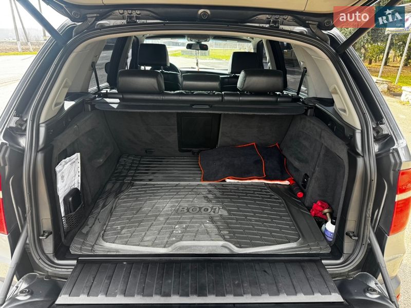 Внедорожник / Кроссовер BMW X5 2006 в Барышевке