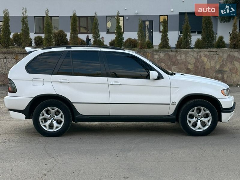 Внедорожник / Кроссовер BMW X5 2003 в Ровно
