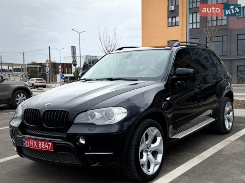 Внедорожник / Кроссовер BMW X5 2011 в Ровно