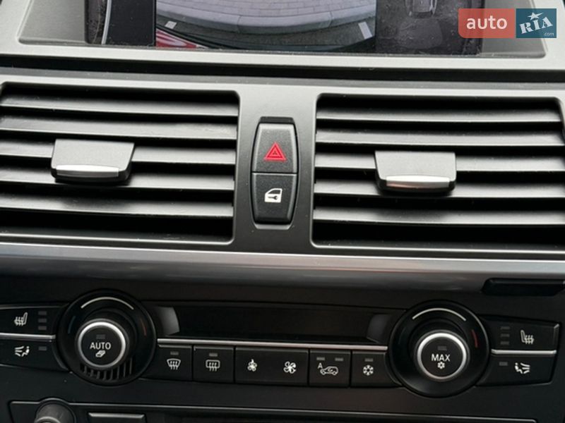 Внедорожник / Кроссовер BMW X5 2011 в Ровно