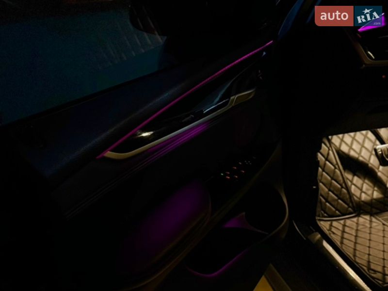 Внедорожник / Кроссовер BMW X5 2018 в Ивано-Франковске