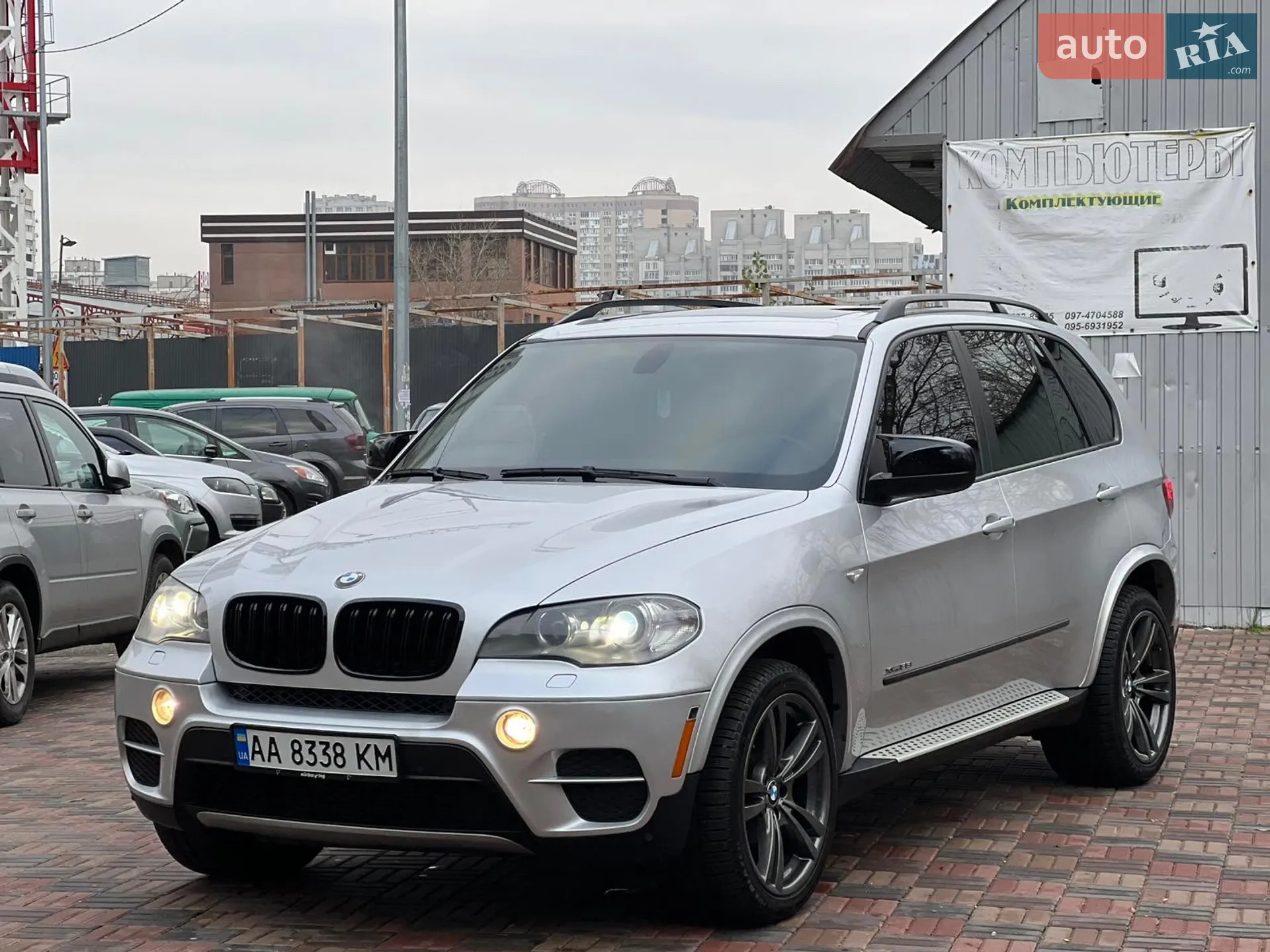 2011 BMW X5 - мініатюра 28