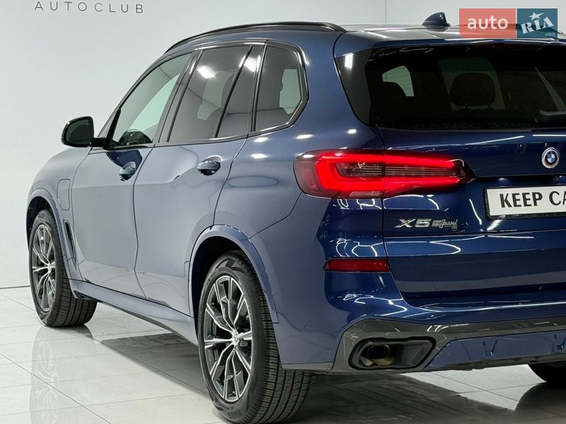Внедорожник / Кроссовер BMW X5 2021 в Одессе