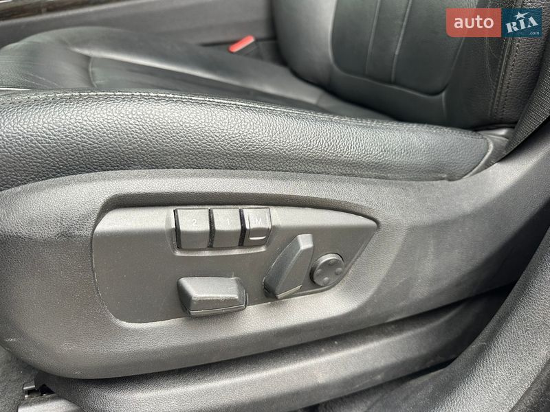 Внедорожник / Кроссовер BMW X5 2014 в Киеве