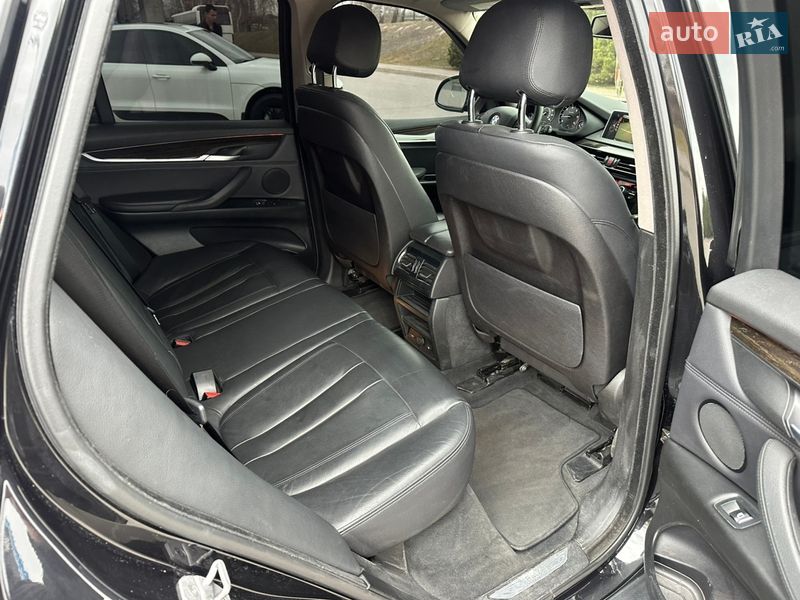 Внедорожник / Кроссовер BMW X5 2014 в Киеве