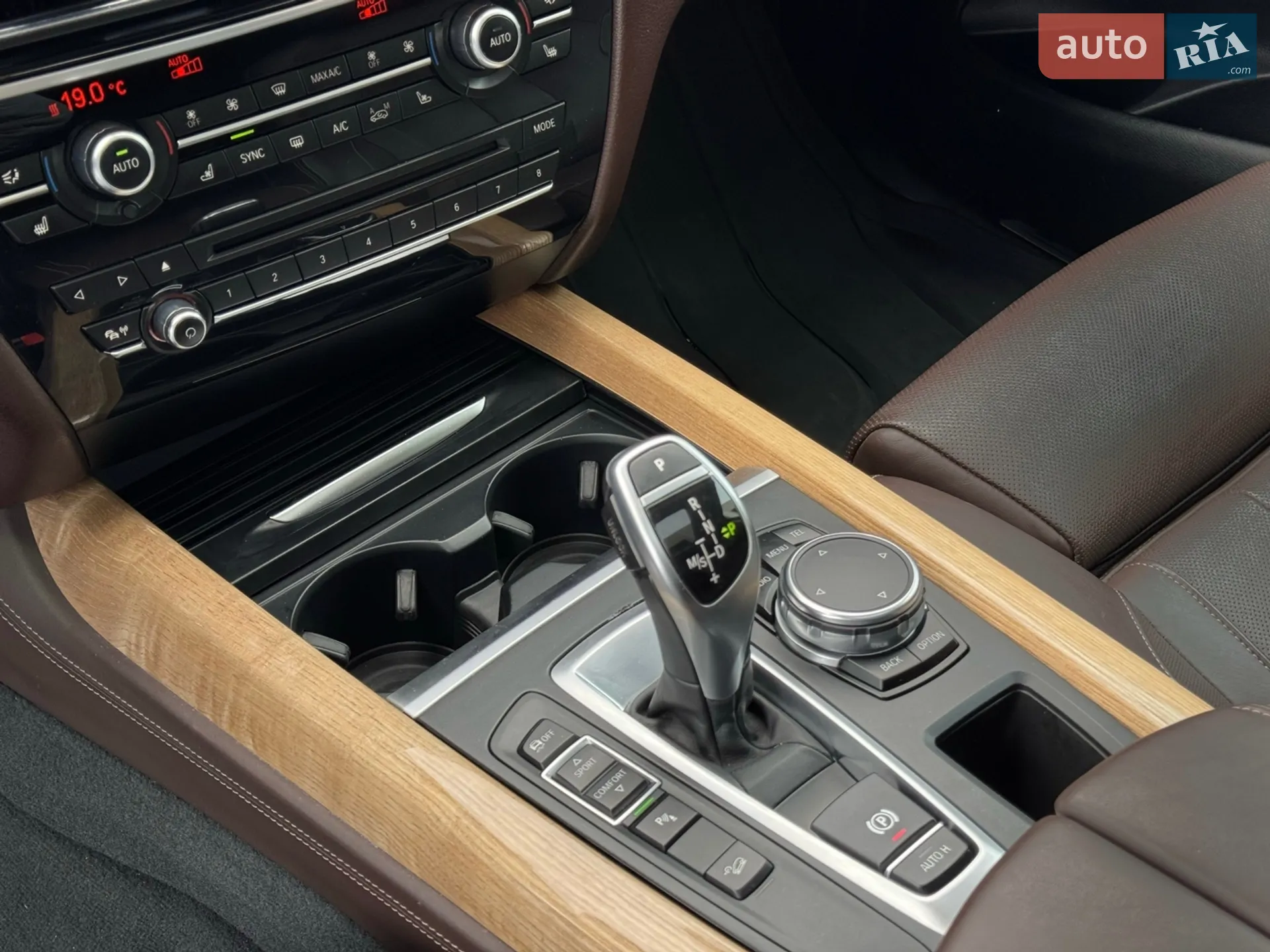 2015 BMW X5 - мініатюра 76
