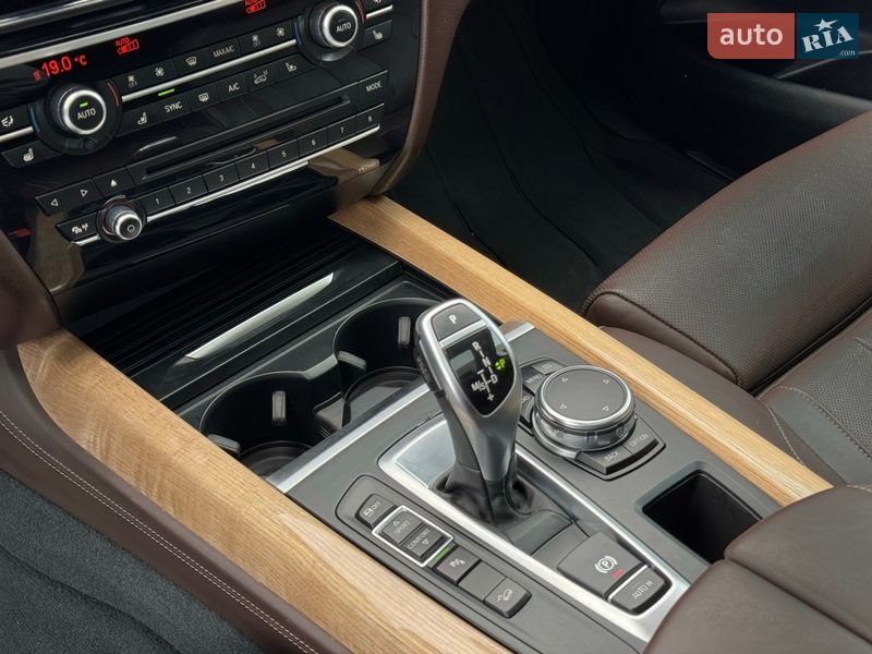 Позашляховик / Кросовер BMW X5 2015 в Дрогобичі