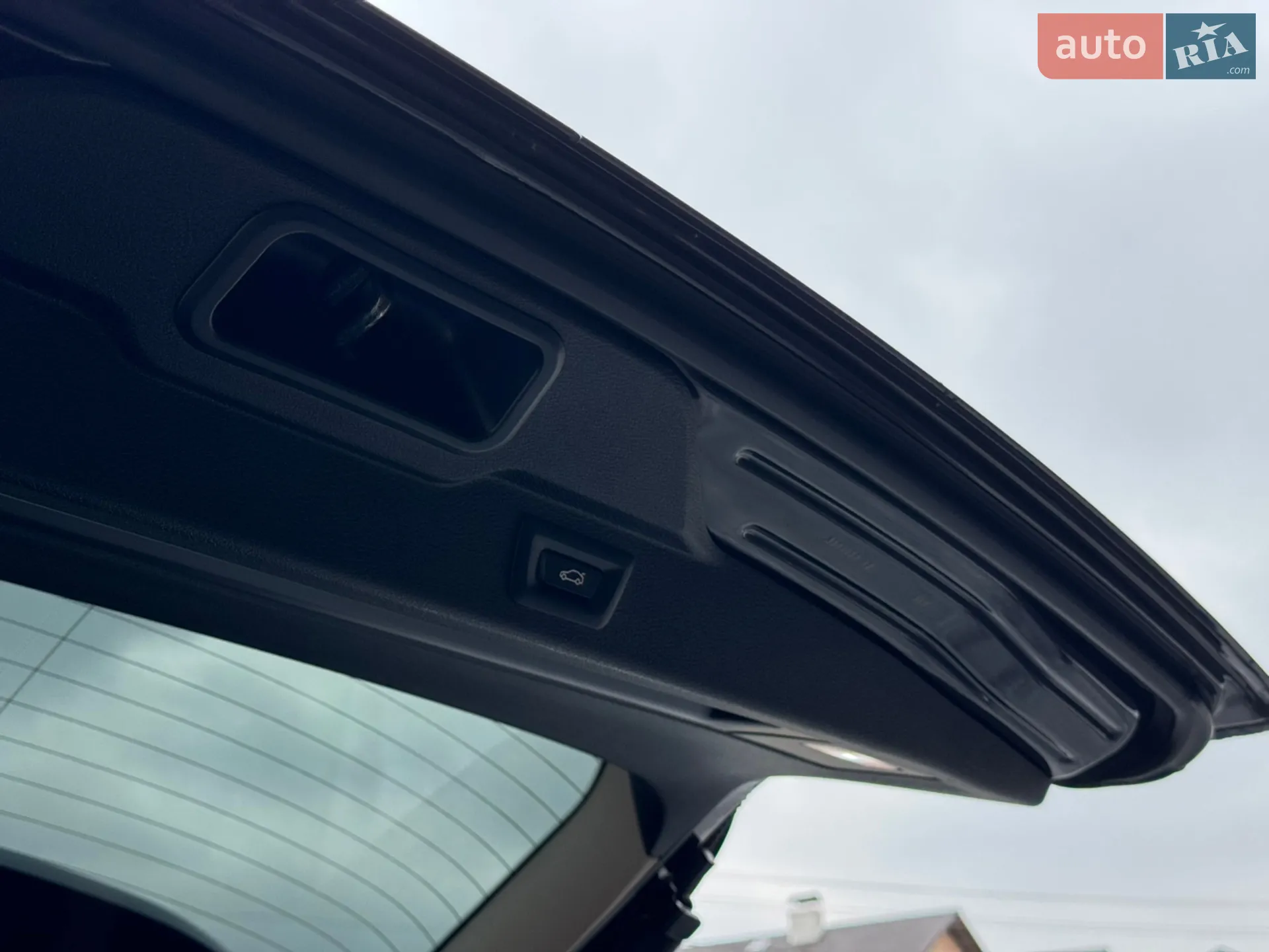2015 BMW X5 - мініатюра 101