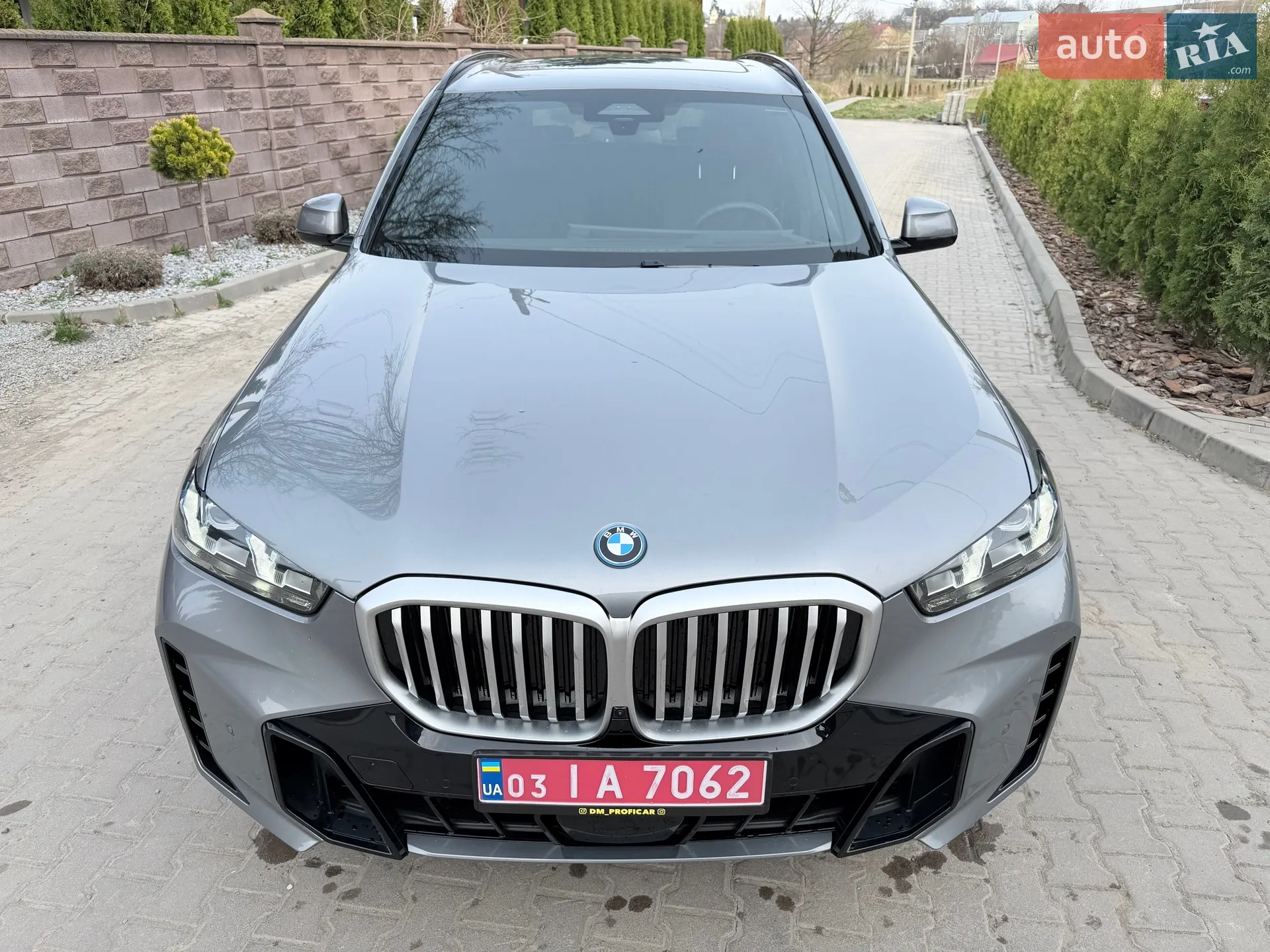 2025 BMW X5 - мініатюра 3