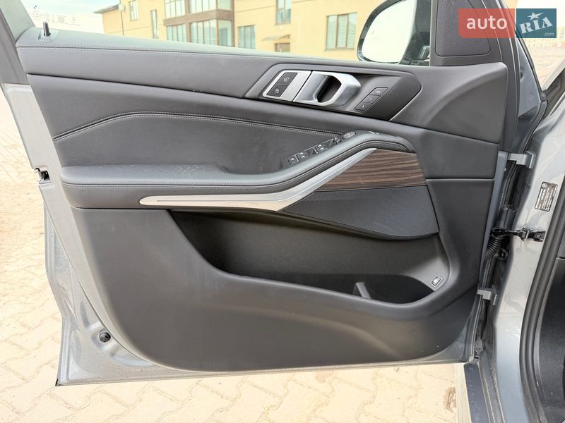 Внедорожник / Кроссовер BMW X5 2025 в Ровно фото 20 Внедорожник / Кроссовер BMW X5 2025 в Ровно