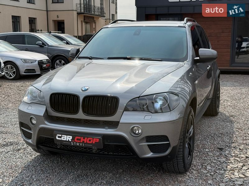 Внедорожник / Кроссовер BMW X5 2010 в Стрые