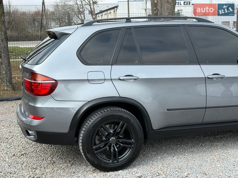 Внедорожник / Кроссовер BMW X5 2010 в Стрые