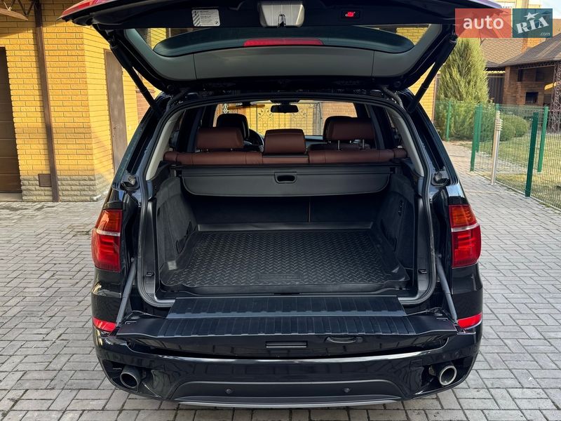 Внедорожник / Кроссовер BMW X5 2013 в Сумах