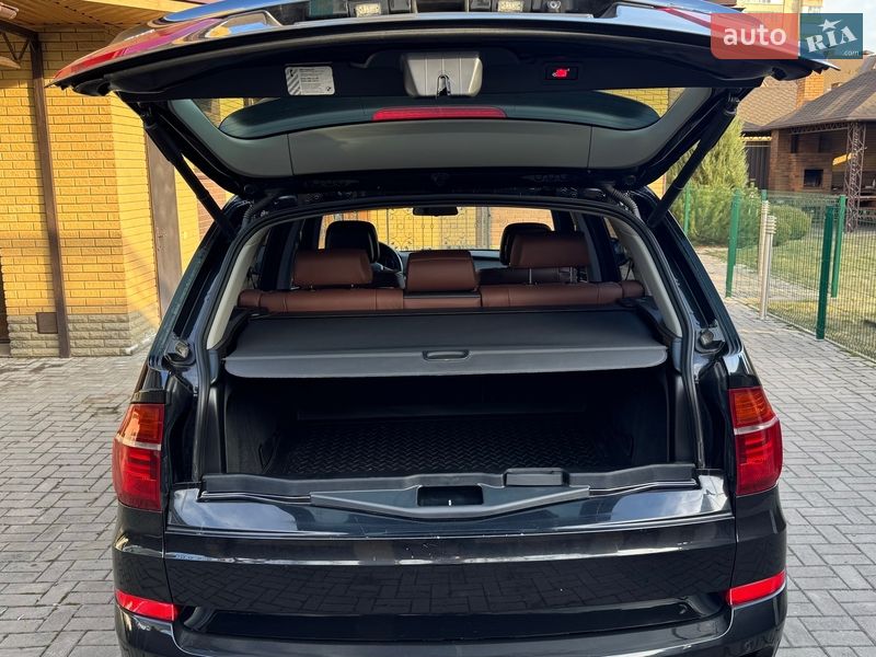 Внедорожник / Кроссовер BMW X5 2013 в Сумах