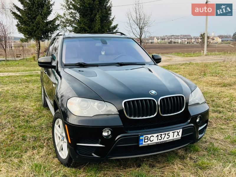 Внедорожник / Кроссовер BMW X5 2011 в Львове