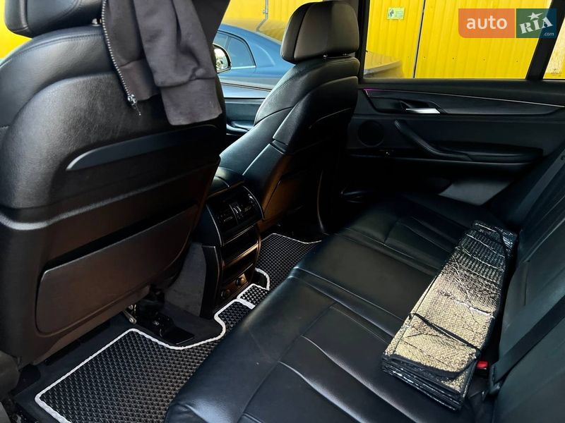 Внедорожник / Кроссовер BMW X5 2014 в Новояворовске