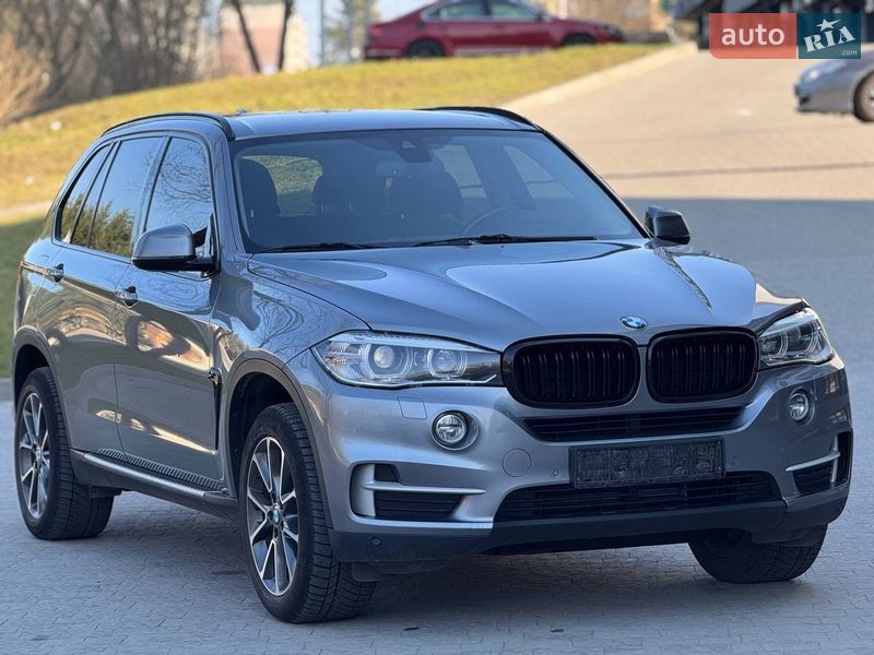 Внедорожник / Кроссовер BMW X5 2014 в Новояворовске
