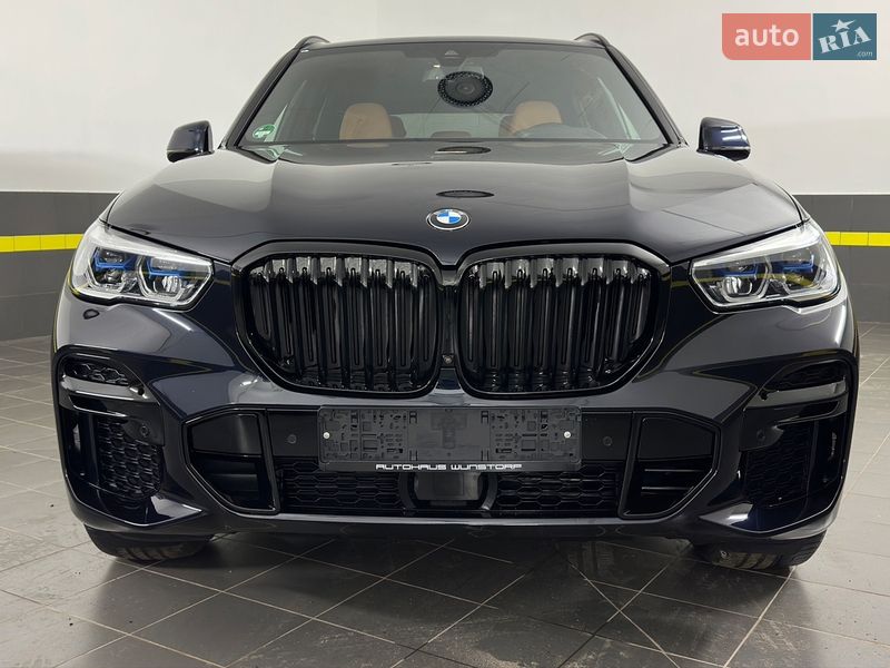 Внедорожник / Кроссовер BMW X5 2022 в Казатине