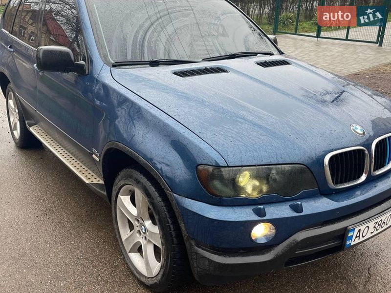 Внедорожник / Кроссовер BMW X5 2002 в Черновцах