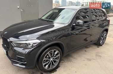 Внедорожник / Кроссовер BMW X5 2022 в Киеве