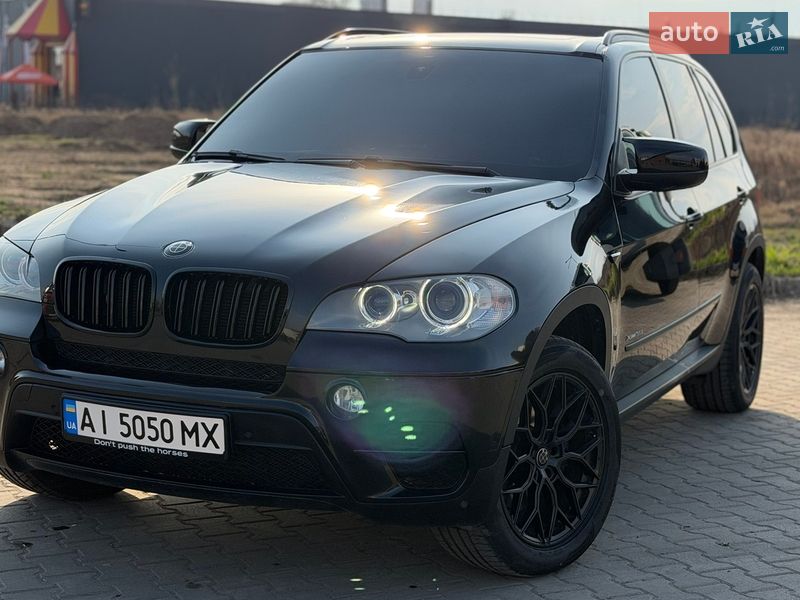 Внедорожник / Кроссовер BMW X5 2011 в Киеве