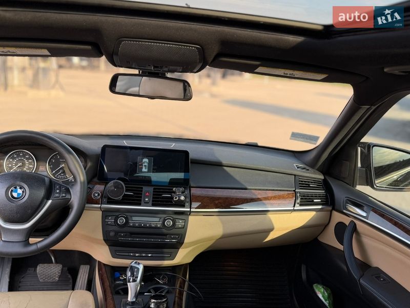 Внедорожник / Кроссовер BMW X5 2011 в Киеве