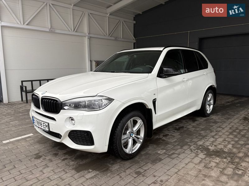 Внедорожник / Кроссовер BMW X5 2015 в Кременчуге