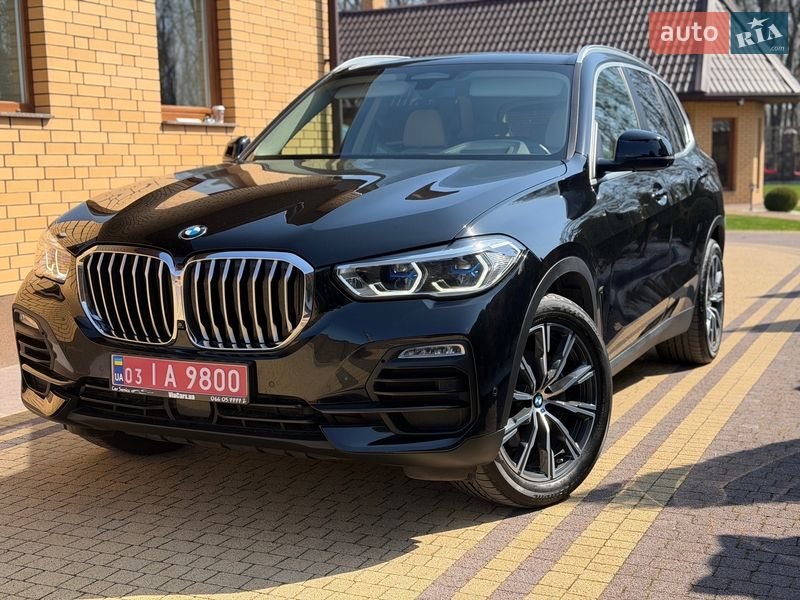 Позашляховик / Кросовер BMW X5 2021 в Луцьку