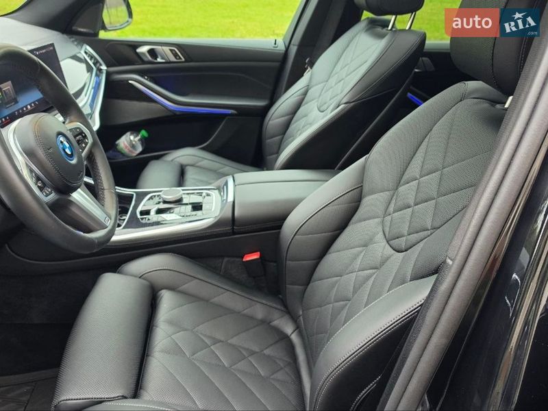 Внедорожник / Кроссовер BMW X5 2024 в Львове