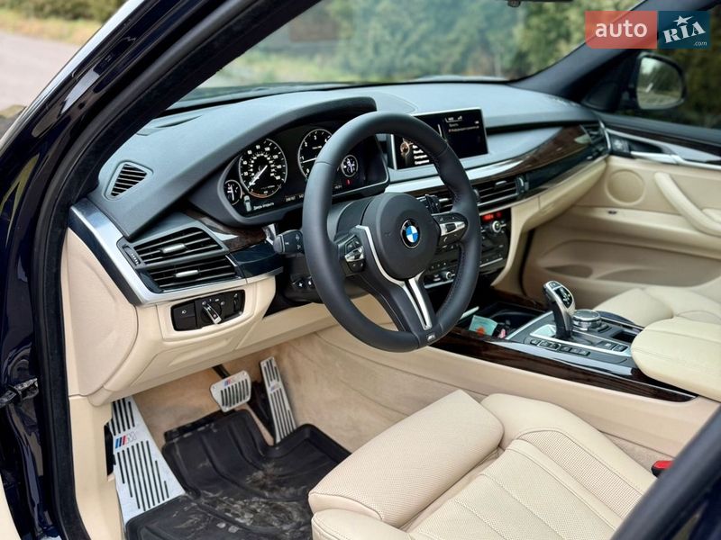 Позашляховик / Кросовер BMW X5 2015 в Рівному