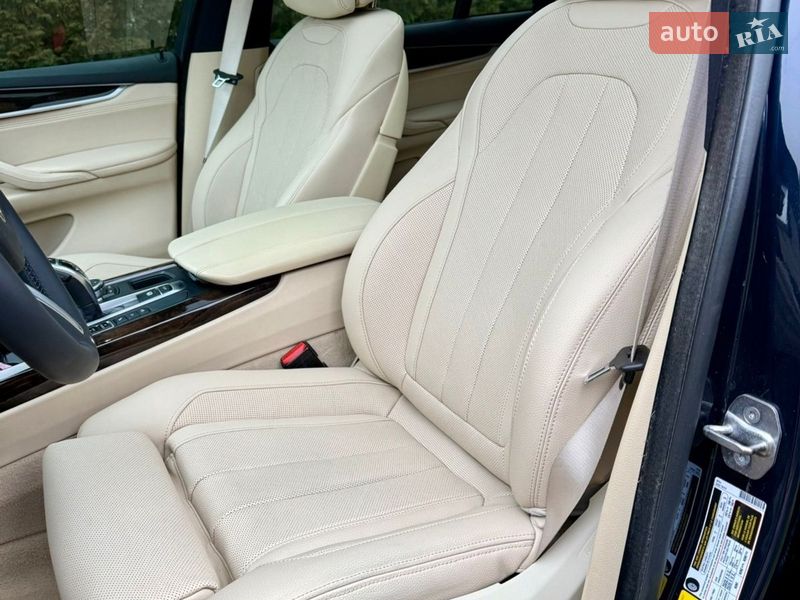 Позашляховик / Кросовер BMW X5 2015 в Рівному