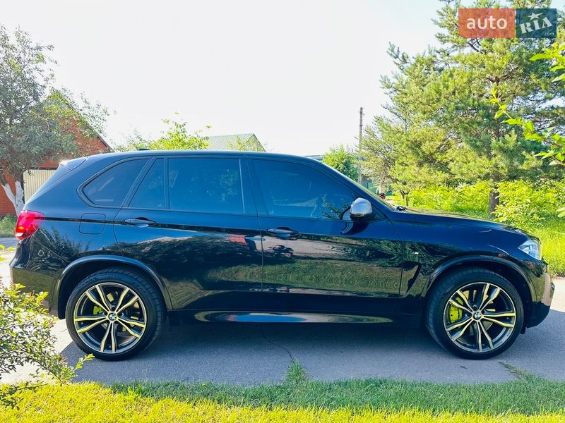 Позашляховик / Кросовер BMW X5 2014 в Лохвиці