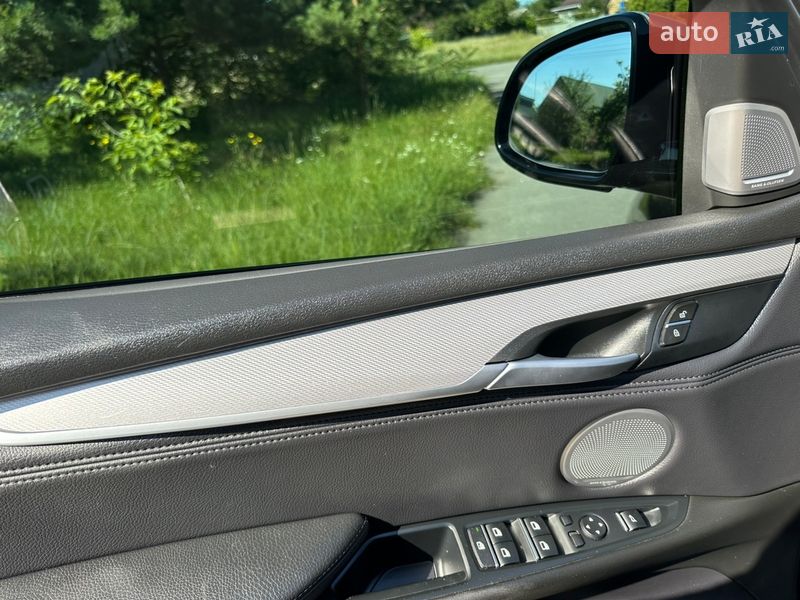 Позашляховик / Кросовер BMW X5 2014 в Лохвиці