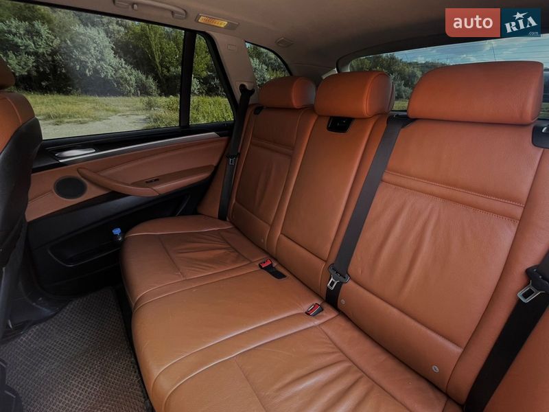 Позашляховик / Кросовер BMW X5 2008 в Дніпрі