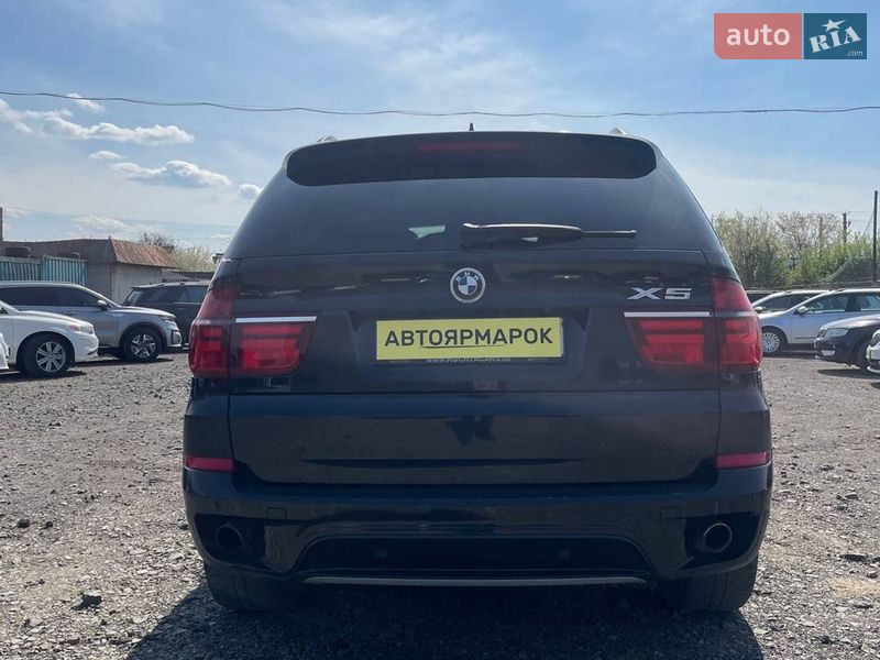 Внедорожник / Кроссовер BMW X5 2011 в Ужгороде