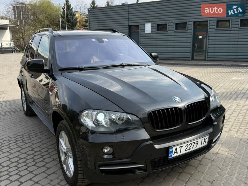 Позашляховик / Кросовер BMW X5 2008 в Івано-Франківську