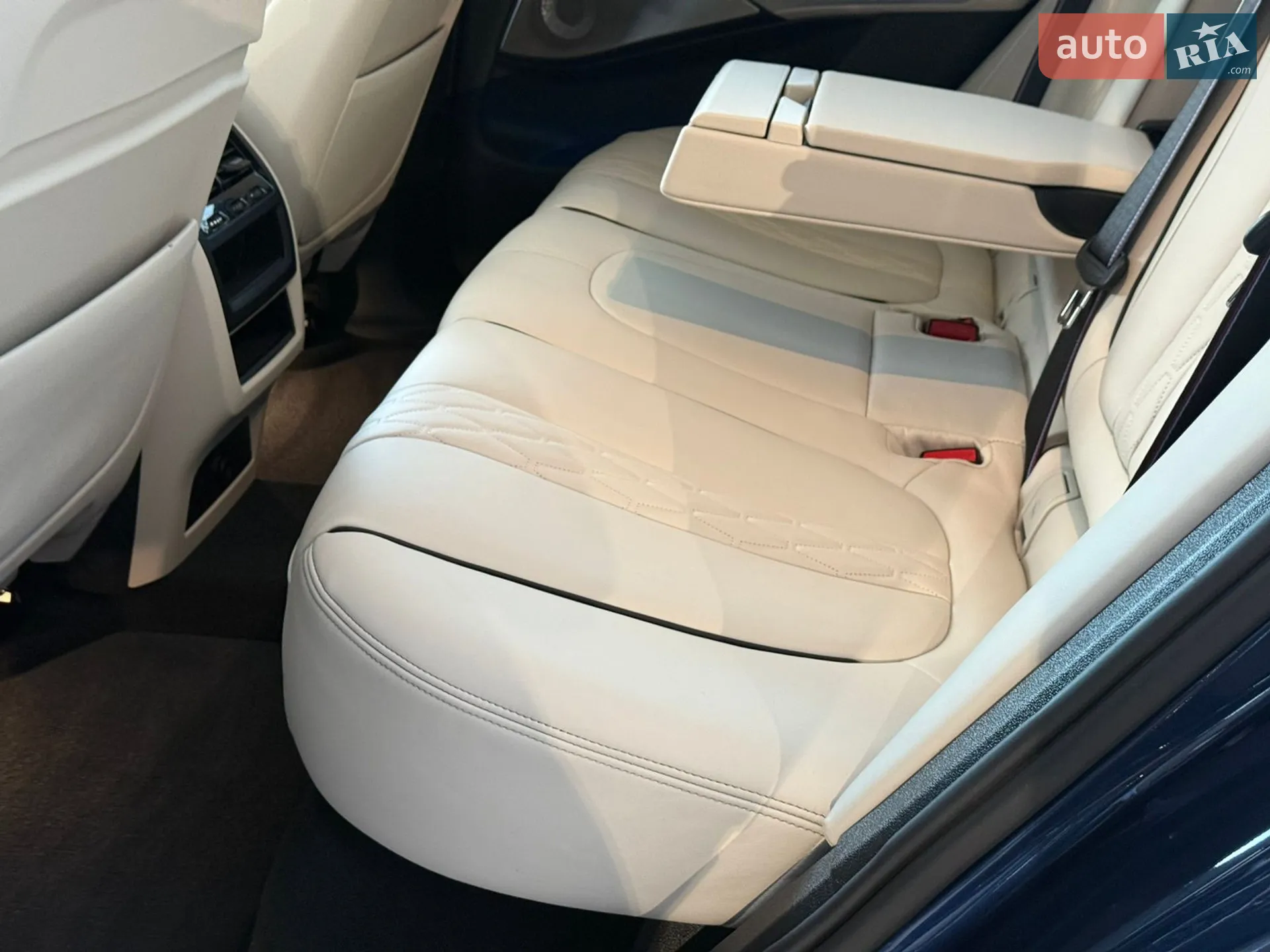 2022 BMW X5 - мініатюра 48