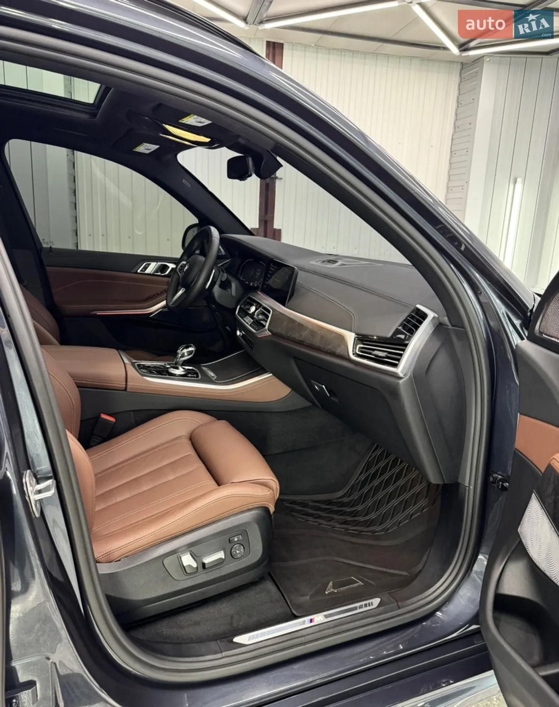 2022 BMW X5 - мініатюра 43