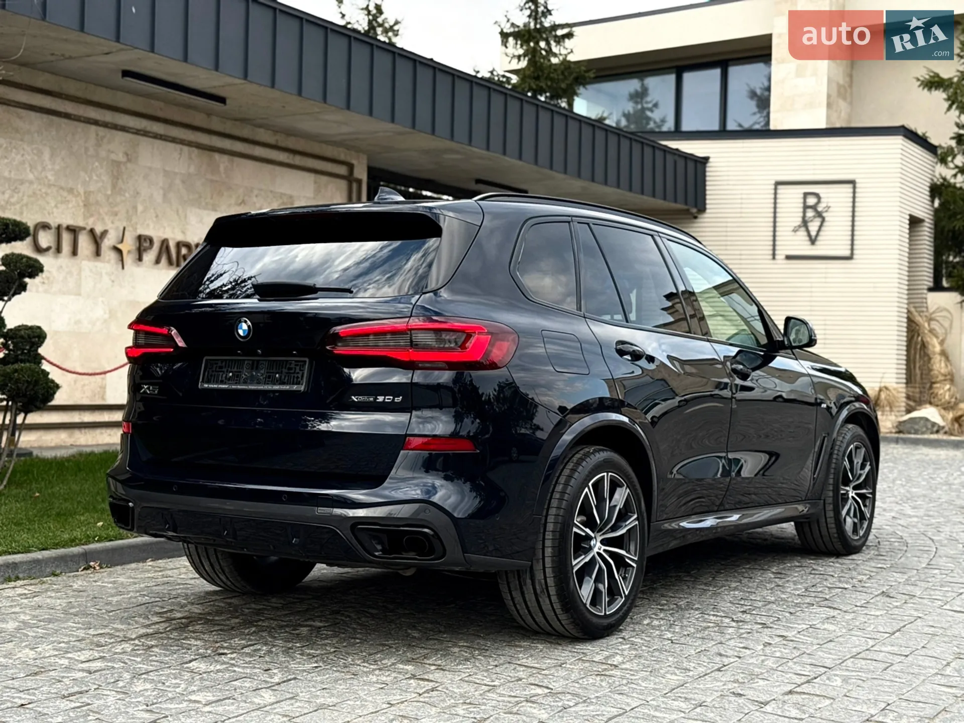 2021 BMW X5 - мініатюра 22