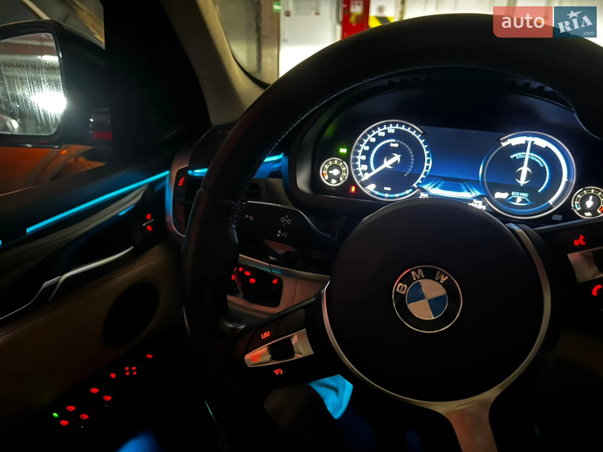 2016 BMW X5 - мініатюра 16