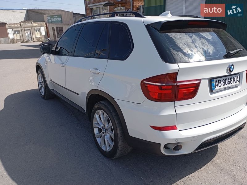 Позашляховик / Кросовер BMW X5 2011 в Жмеринці
