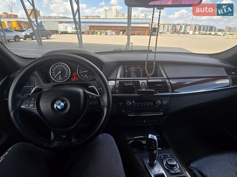 Внедорожник / Кроссовер BMW X5 2012 в Одессе