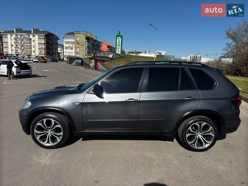 Позашляховик / Кросовер BMW X5 2012 в Києві фото 3 Позашляховик / Кросовер BMW X5 2012 в Києві