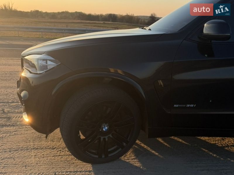 Позашляховик / Кросовер BMW X5 2014 в Києві
